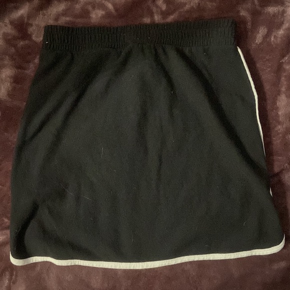 Hollister skirt - Picture 5 of 6